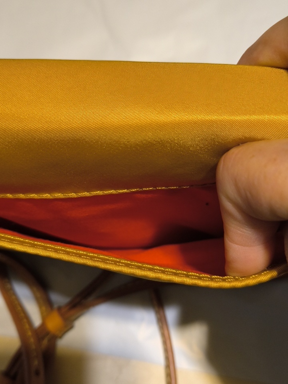 ✨LOW START ✨NWT Mustard Dooney And Bourke Crossbody Bag - Picture 5 of 8
